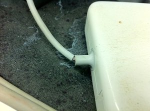 laptop_cord.jpg